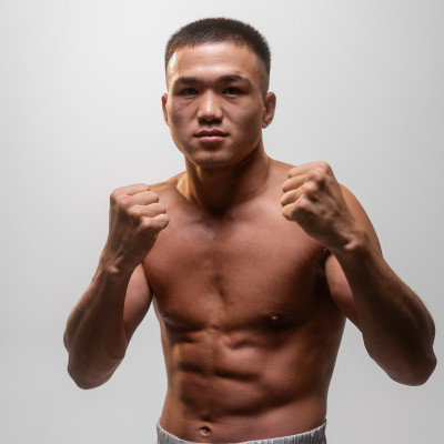 ボクシング REBELLIOUS ISAIAH WALLS SUBMITS HIS OPPONENT IN ROUND ONE!! Want to